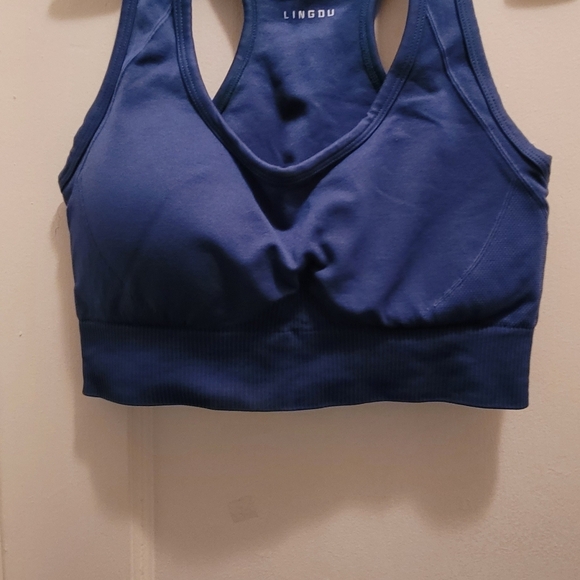 Yoga outfit medium size - Picture 2 of 4